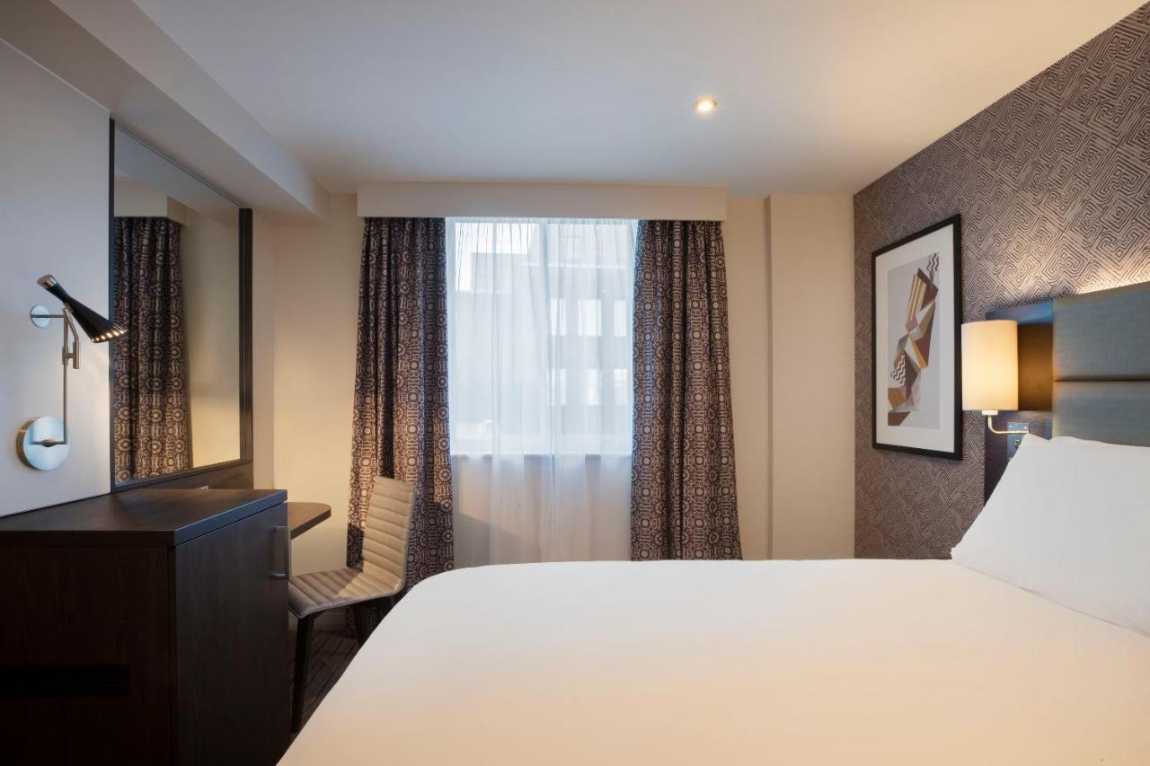 Leonardo Hotel Честер Экстерьер фото